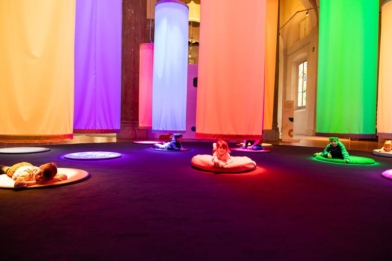 Discover the playful exhibition COLORE